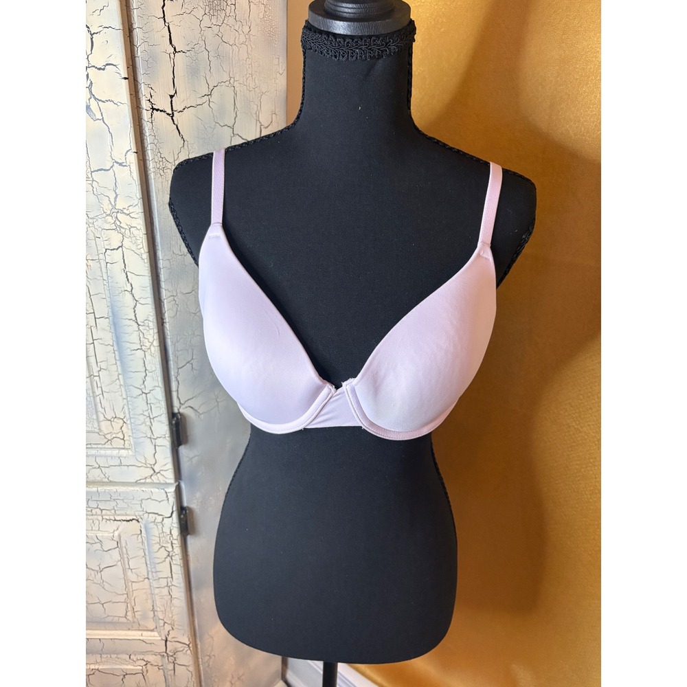 Victoria's Secret PINK Wear Everywhere Underwire Bra Lightly Lined Lavender 34D